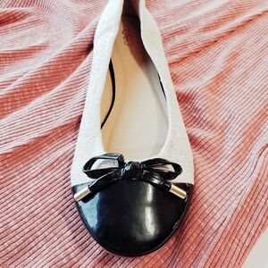 New! Cato Flats